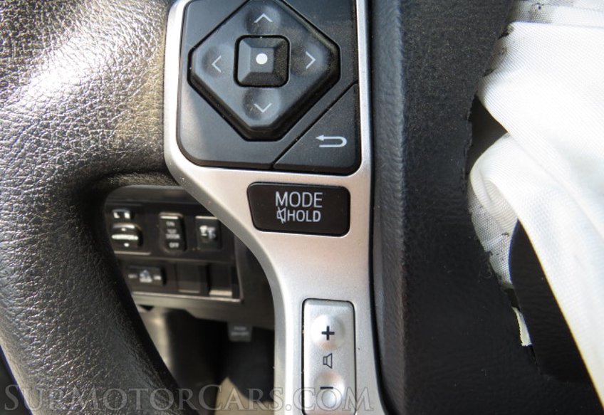 2016 Toyota Tundra 4WD Truck - Image 38