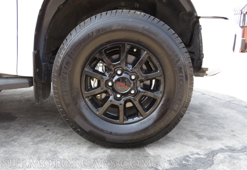 2016 Toyota Tundra 4WD Truck - Image 17