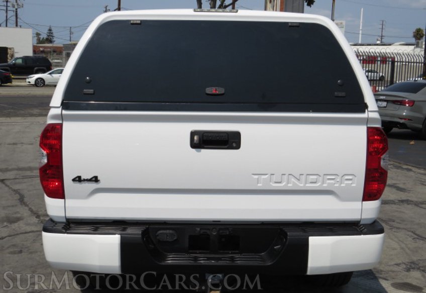 2016 Toyota Tundra 4WD Truck - Image 10