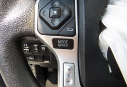 2016 Toyota Tundra 4WD Truck - Image 38