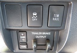 2016 Toyota Tundra 4WD Truck - Image 41