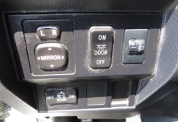 2016 Toyota Tundra 4WD Truck - Image 42