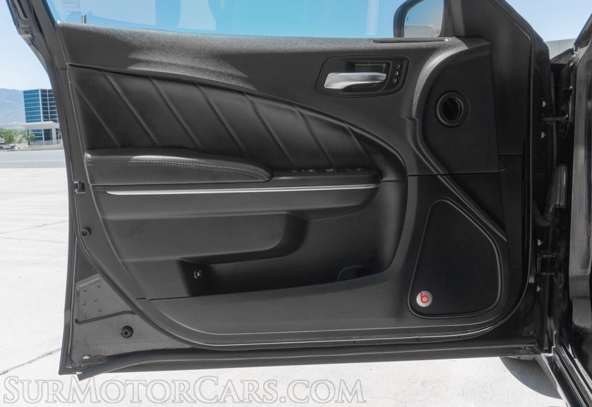 2016 Dodge Charger - Image 12