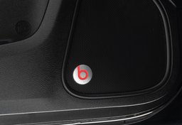 2016 Dodge Charger - Image 13