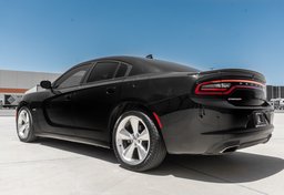 2016 Dodge Charger - Image 9