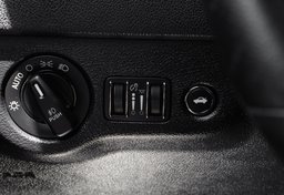 2016 Dodge Charger - Image 37