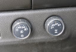 2018 GMC Canyon - Image 41