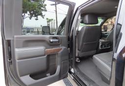 Thumbnail of 2022 GMC Sierra 2500HD