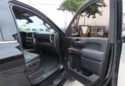 Thumbnail of 2022 GMC Sierra 2500HD