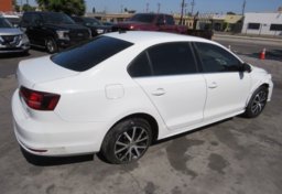 2017 Volkswagen Jetta - Image 8