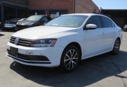 2017 Volkswagen Jetta - Image 3
