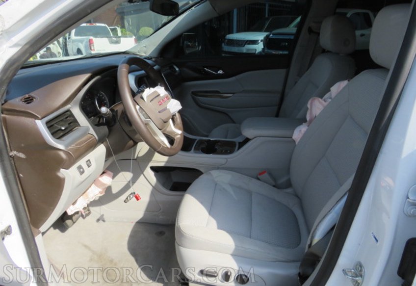 2020 GMC Acadia - Image 22