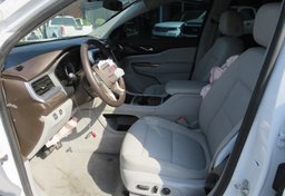 2020 GMC Acadia - Image 22