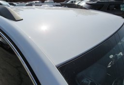 2020 GMC Acadia - Image 19