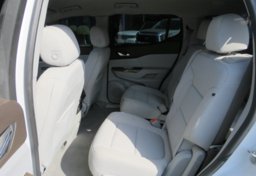 2020 GMC Acadia - Image 30