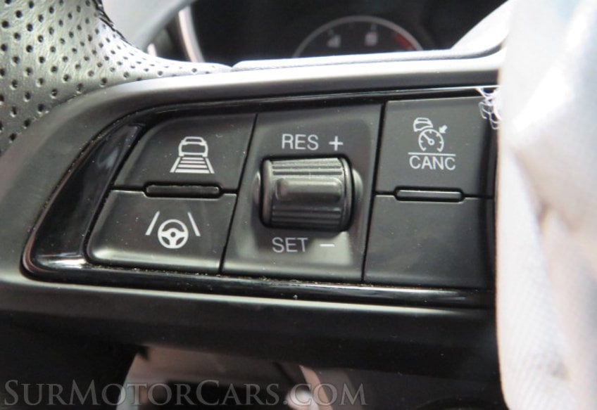 2022 Alfa Romeo Giulia - Image 38