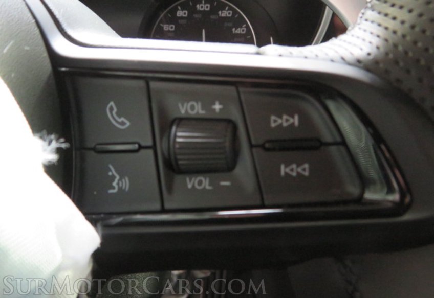 2022 Alfa Romeo Giulia - Image 39