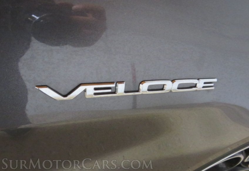 2022 Alfa Romeo Giulia - Image 17