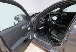 2022 Alfa Romeo Giulia - Image 22