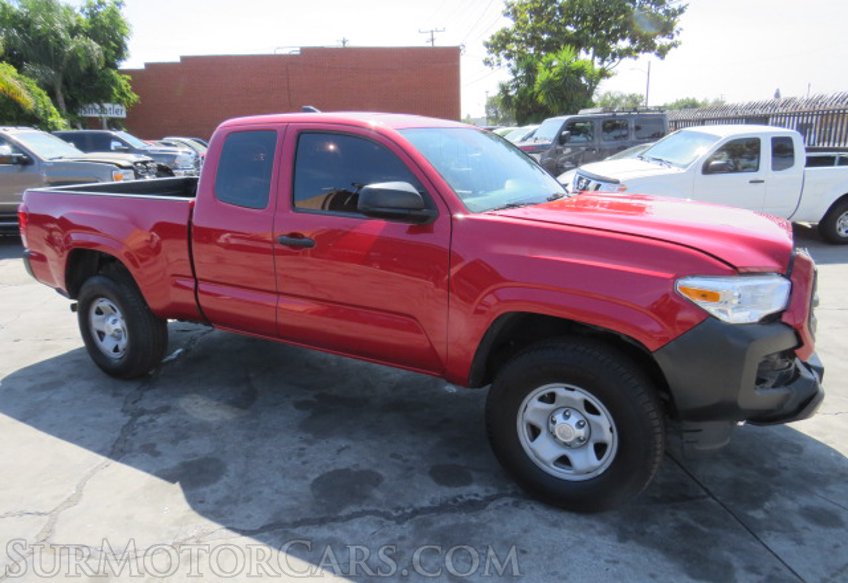 2018 Toyota Tacoma - Image 4