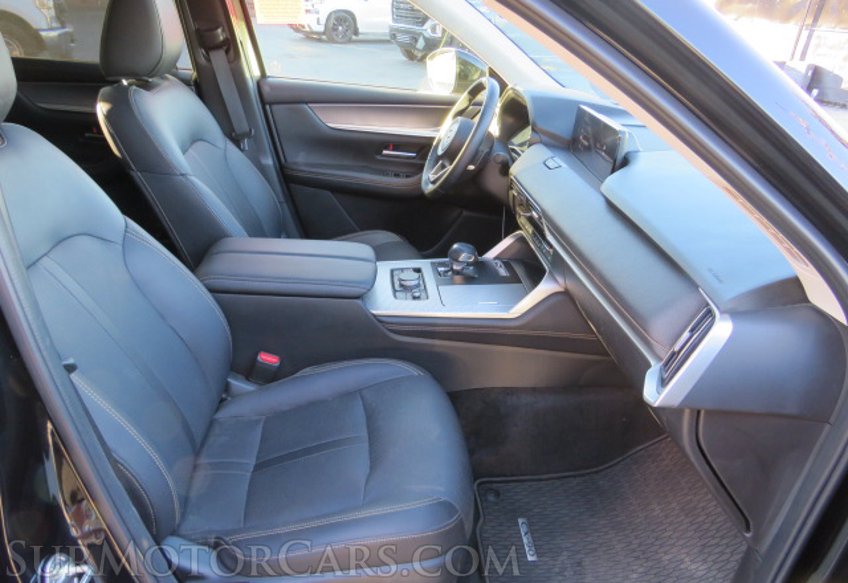 2024 Mazda CX-90 - Image 28