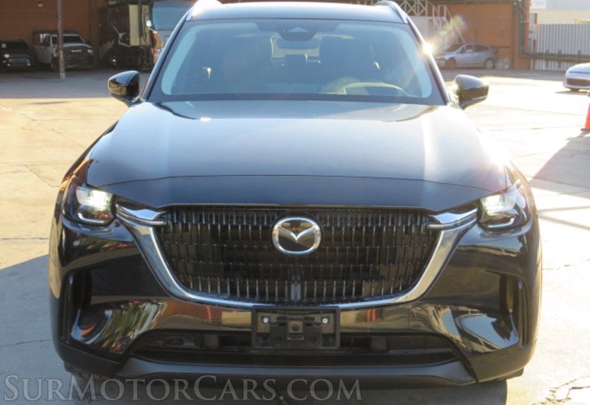 2024 Mazda CX-90 - Image 11