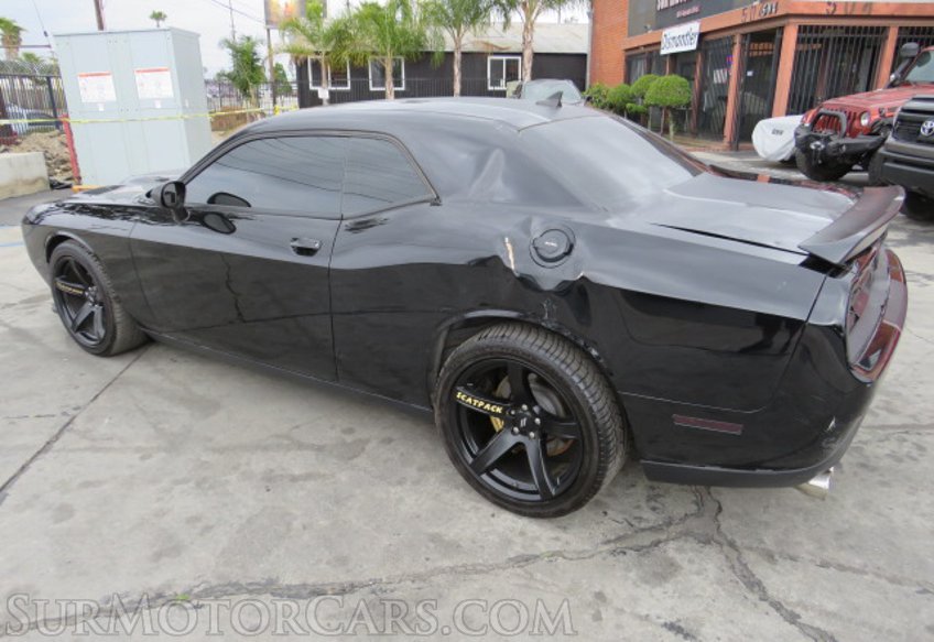2019 Dodge Challenger - Image 6