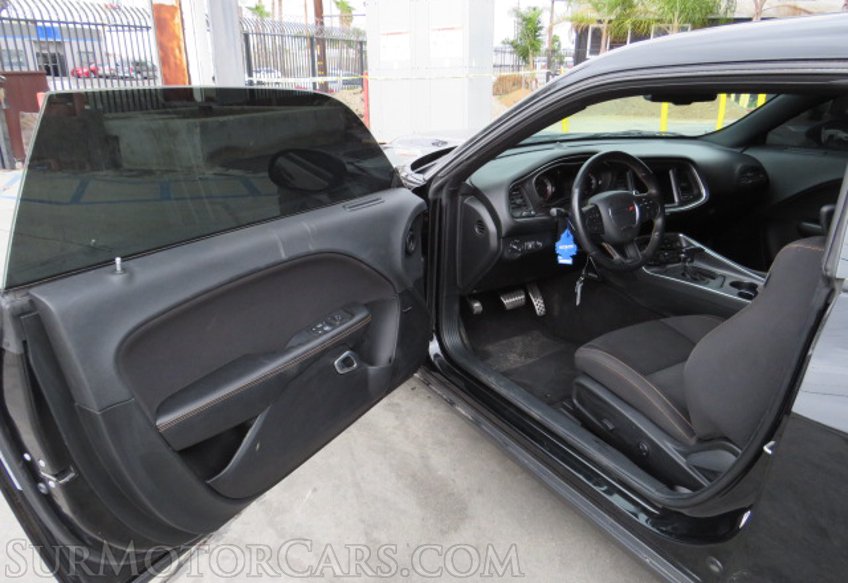 2019 Dodge Challenger - Image 21