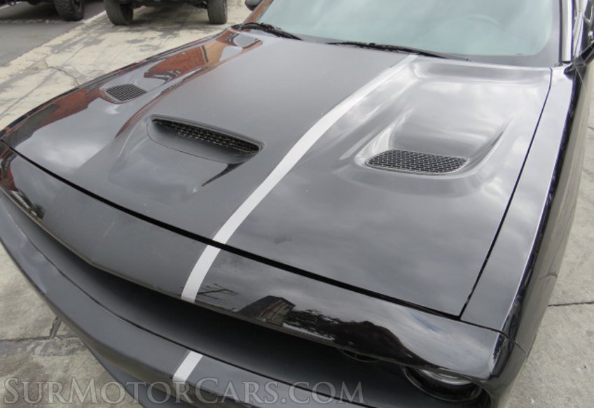 2019 Dodge Challenger - Image 16