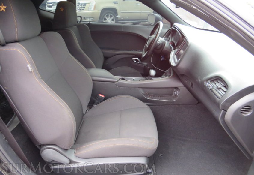 2019 Dodge Challenger - Image 24