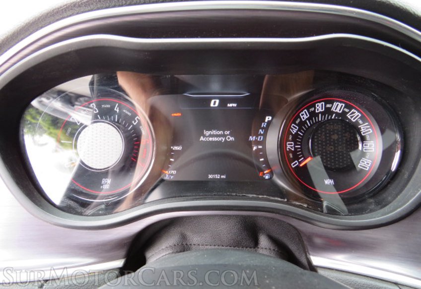2019 Dodge Challenger - Image 30