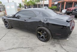 2019 Dodge Challenger - Image 6