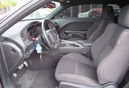2019 Dodge Challenger - Image 25