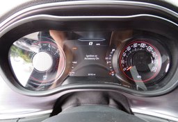 2019 Dodge Challenger - Image 30