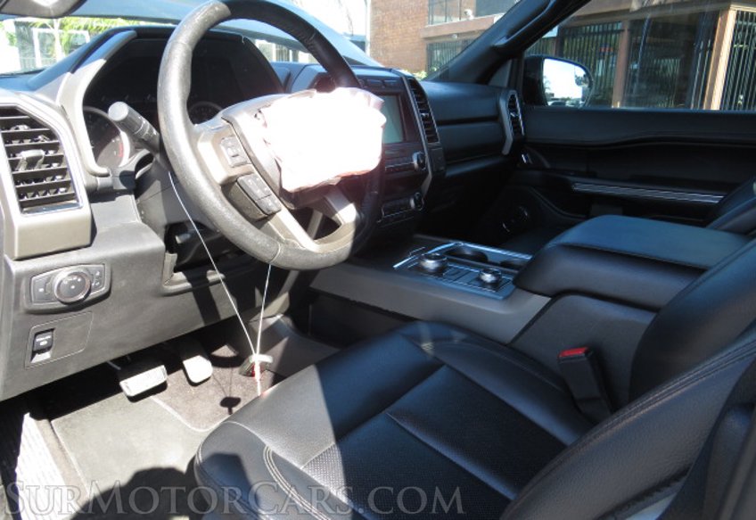 2019 Ford Expedition - Image 17