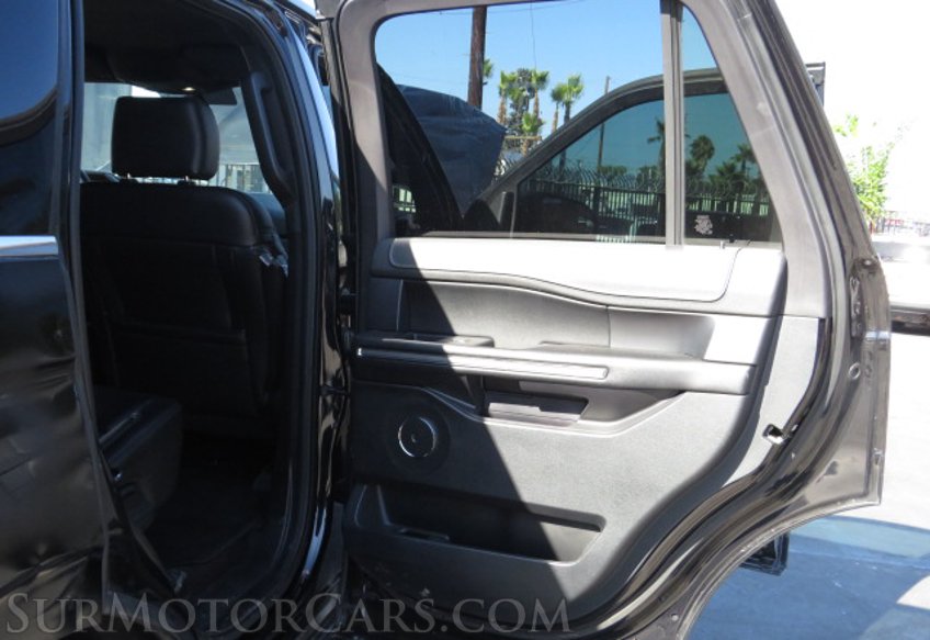 2019 Ford Expedition - Image 31