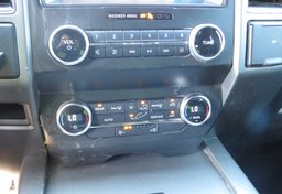 2019 Ford Expedition - Image 41