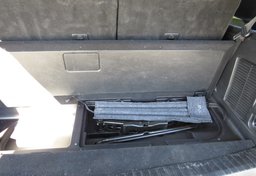 2019 Ford Expedition - Image 24