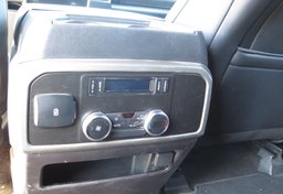 2019 Ford Expedition - Image 15