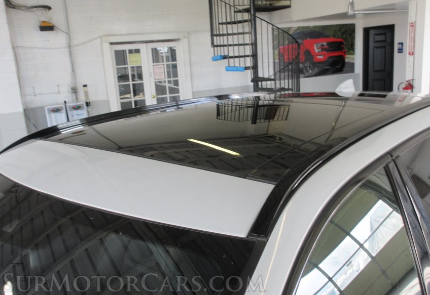 2018 Jaguar F-PACE - Image 18