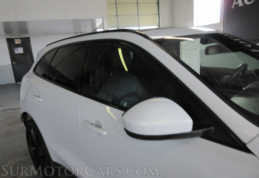 2018 Jaguar F-PACE - Image 13