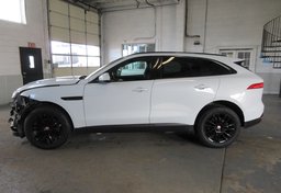 2018 Jaguar F-PACE - Image 9