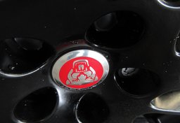 2018 Jaguar F-PACE - Image 65