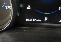 2018 Jaguar F-PACE - Image 47