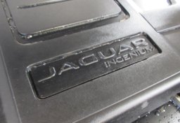 2018 Jaguar F-PACE - Image 68