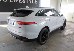 2018 Jaguar F-PACE - Image 8