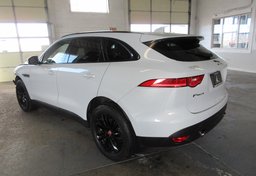 2018 Jaguar F-PACE - Image 5