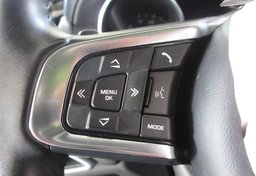 2018 Jaguar F-PACE - Image 41