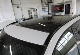 2018 Jaguar F-PACE - Image 19