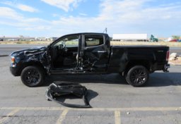 2018 GMC Canyon - Image 11